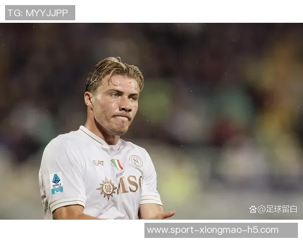 霍伊伦梅开二度表现出色却被卢卡替换下场引发热议