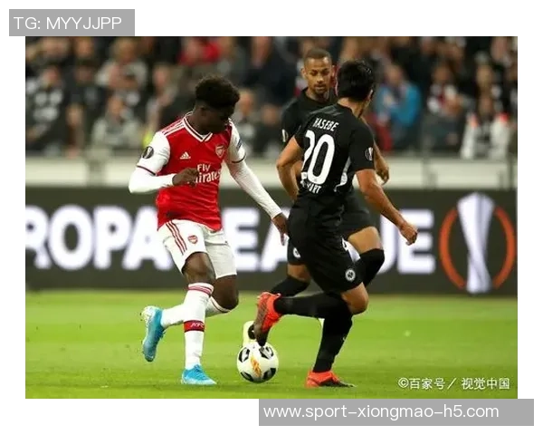 万项代表杜利亚伊足球学院首秀表现出色助力球队大胜对手 万项代表杜利亚伊足球学院首秀表现出色助力球队大胜对手