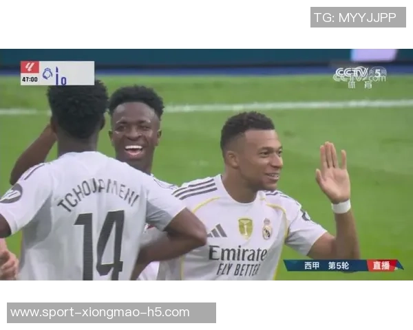 姆巴佩慷慨让点球维尼修斯晒合照表达友谊与支持