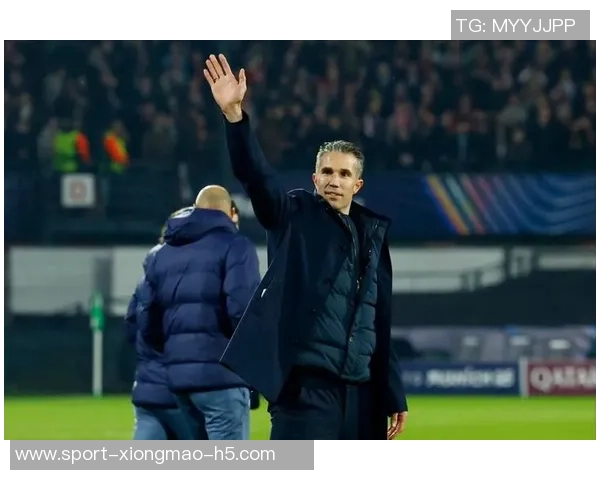 林加德转会费耶诺德引热议范佩西表示由技术团队决定不予置评 林加德转会费耶诺德引热议范佩西表示由技术团队决定不予置评