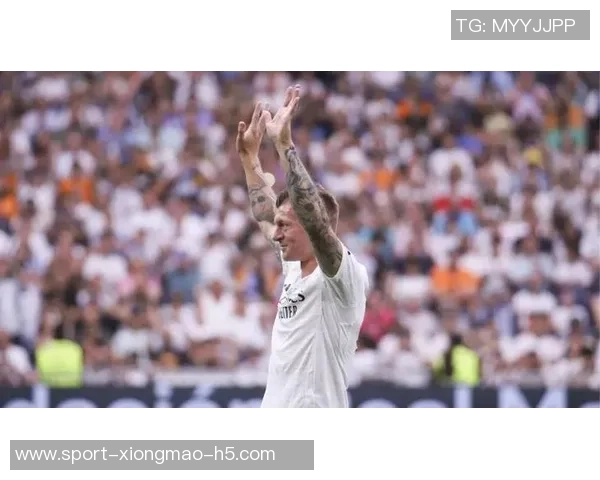 托万重披法国战袍感到无比自豪曾一度考虑退役而非回归国家队