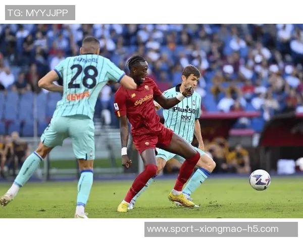 米体报道主帅向齐尔克泽承诺战术地位或成罗马队史最贵引援 米体报道主帅向齐尔克泽承诺战术地位或成罗马队史最贵引援